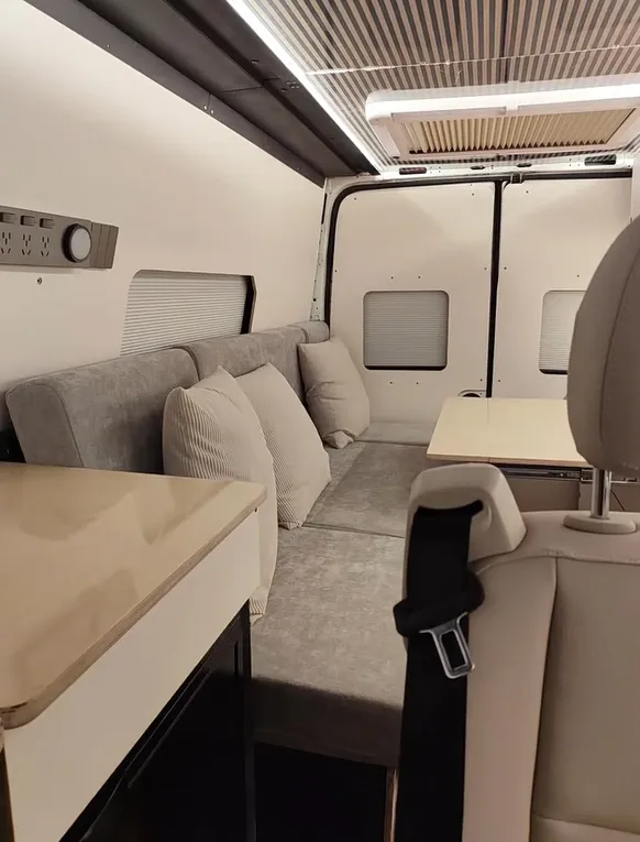 Convertible van sleeping bench module